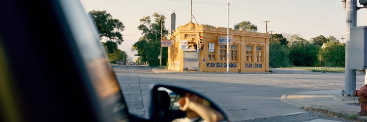 Ajelulla kaupungin laitamilla